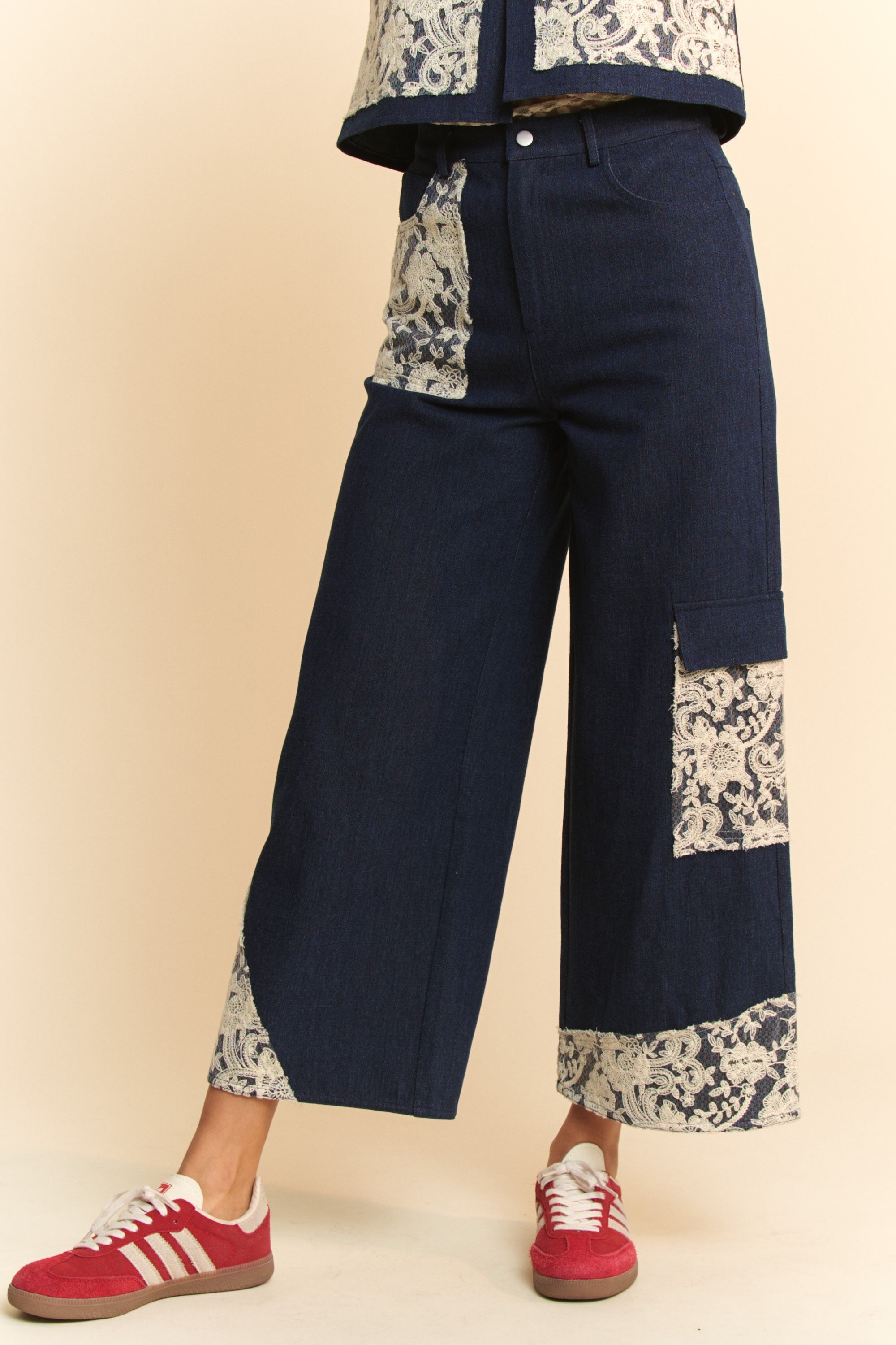 Lace Applique Wide-Leg Jeans – Feminine & Bold Denim Statement