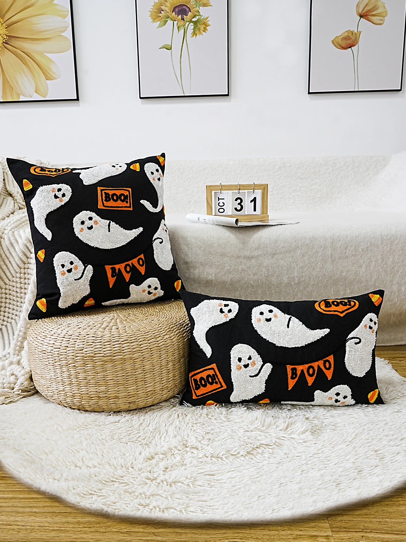 Ghostly Boo Halloween Pillowcase - Plush Cushion Cover - Embroidered