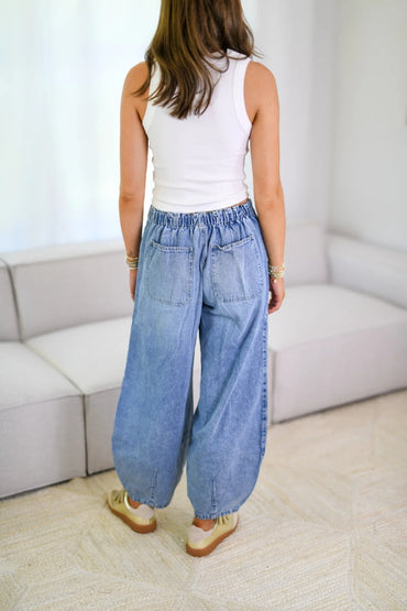 Women’s Pocketed Wide-Leg Denim Pants – Relaxed & Trendy Fit