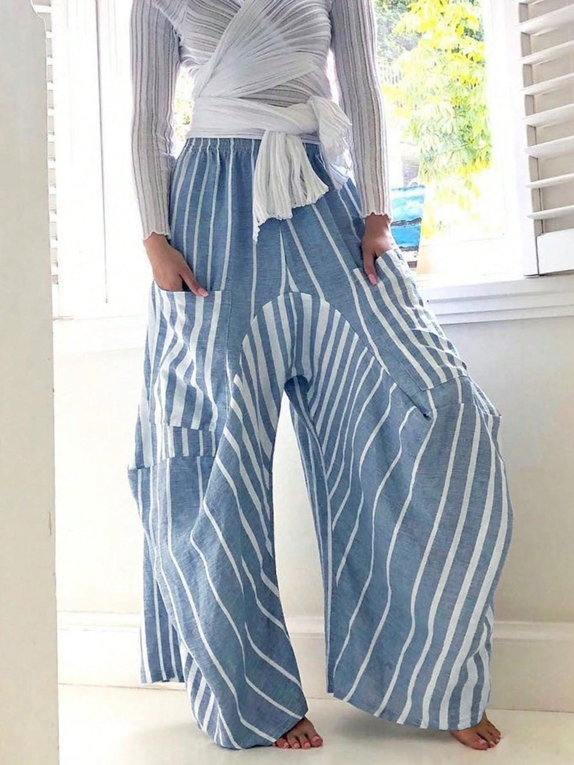 Wide-Leg Striped Pants with Pockets – Soft Stretch Fabric, Easy-Care Design