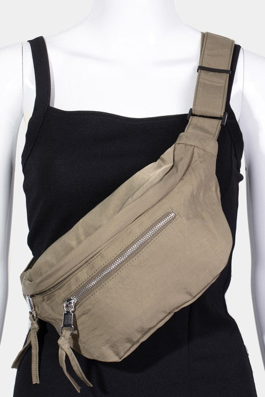 Multi-Pocket Nylon Crossbody Bag – Lightweight & Functional Design