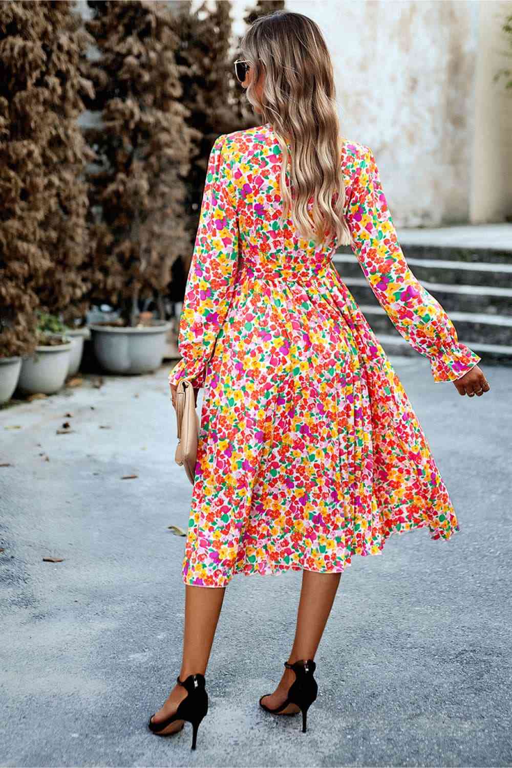 Ruffle Collar Flounce Sleeve Dress